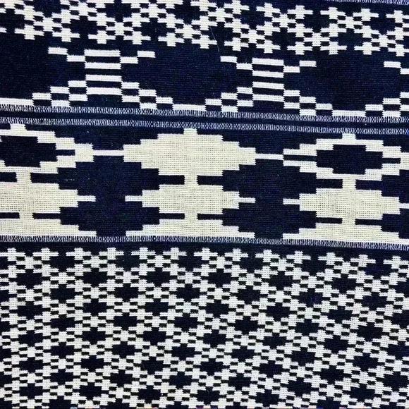 Laundry by Shelli Segal Navy & White Tribal Aztec Cotton Blend Shorts Size 8 - Picture 9 of 14